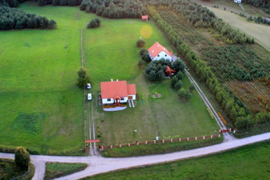 Dom Pod Dzika Grusza *